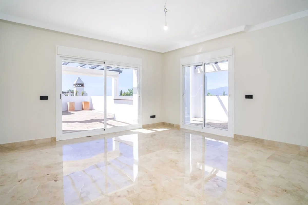 9ce5d1b4-8ca1-4055-9501-787b29f6d812