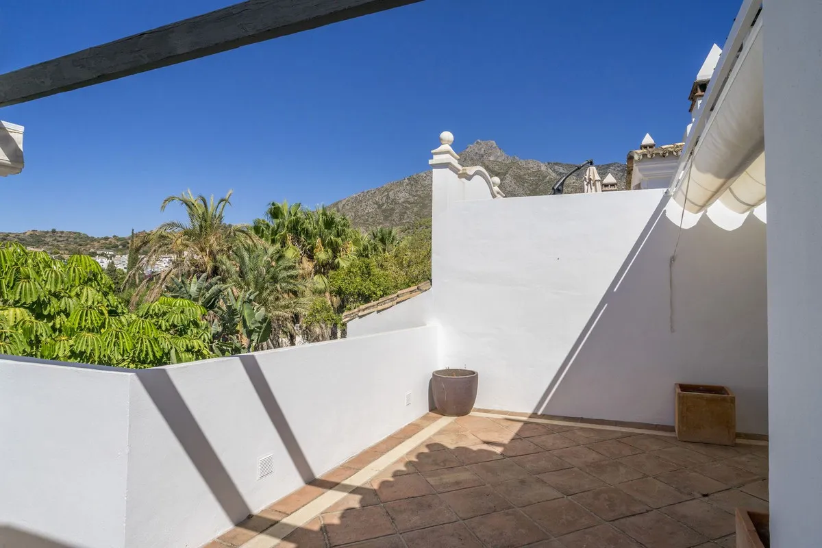 adc156b0-319d-464f-bebc-7928a4037ebb