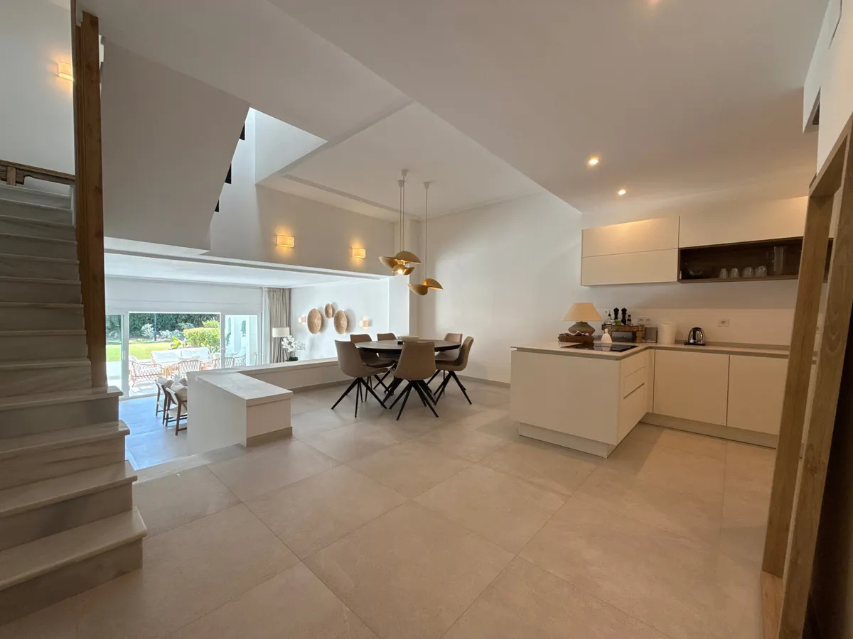 a046408e-562b-4251-ab03-4d7430b900d8