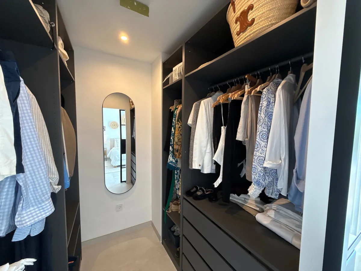 c51d327c-e033-46bc-a59a-e764cffe4533