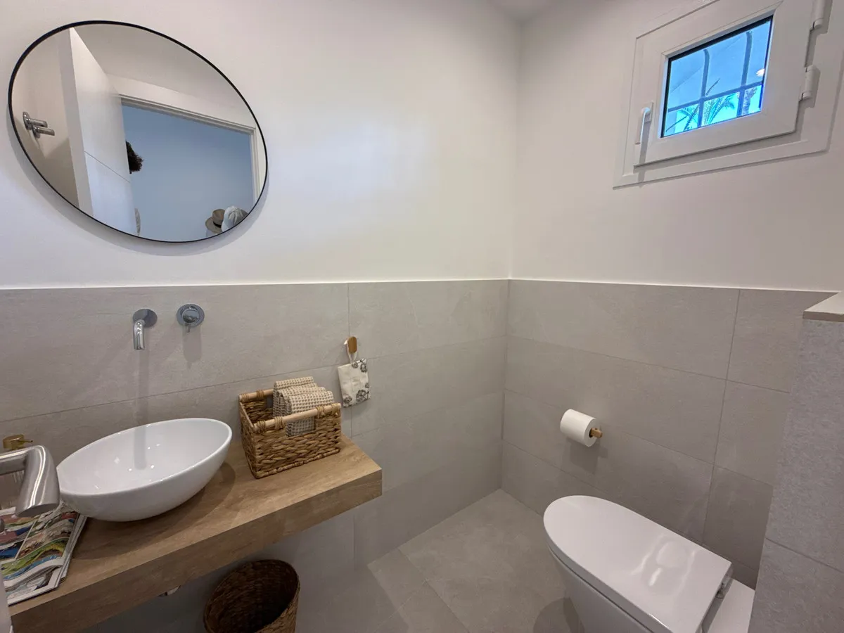 d67112c1-d4cb-4361-836e-c02ed21844f7