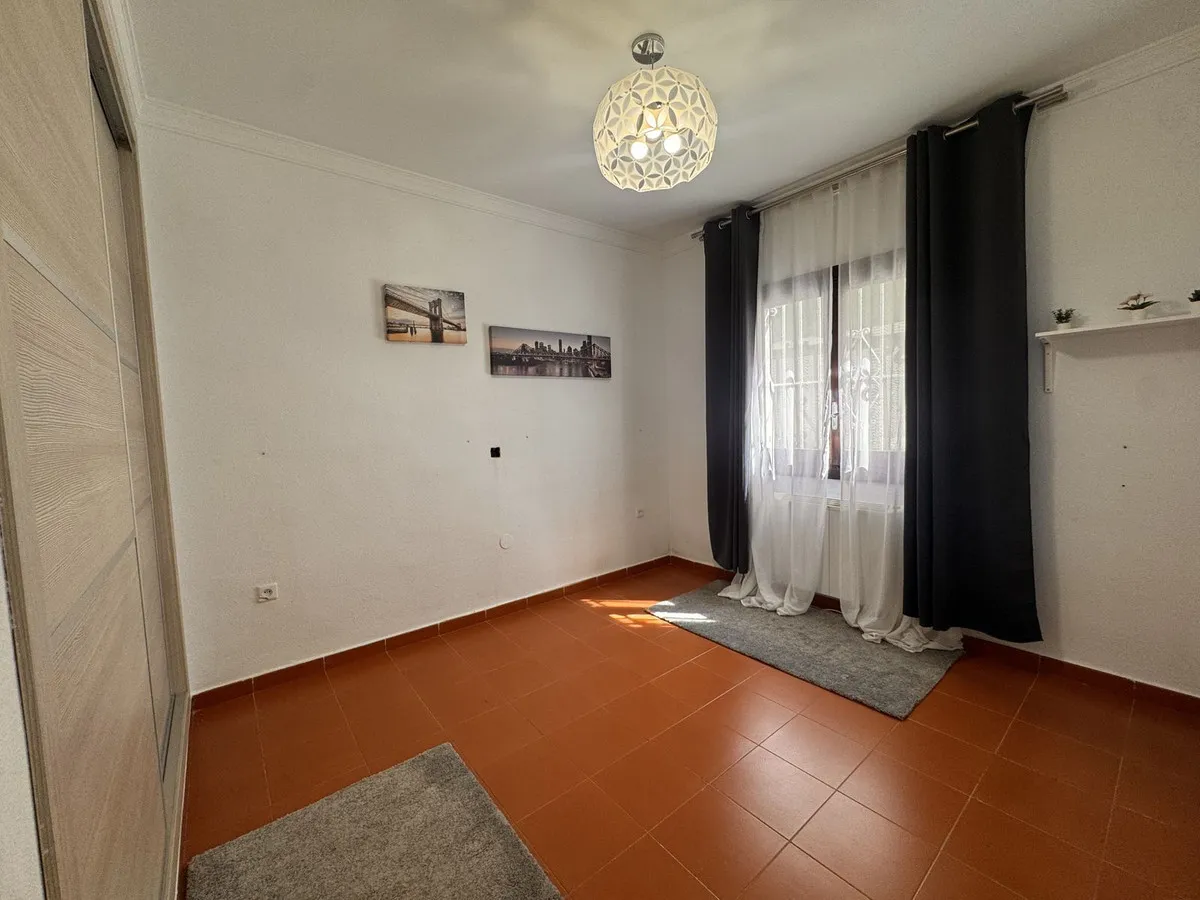 1f972118-62be-403b-920a-8cc56aad68fc