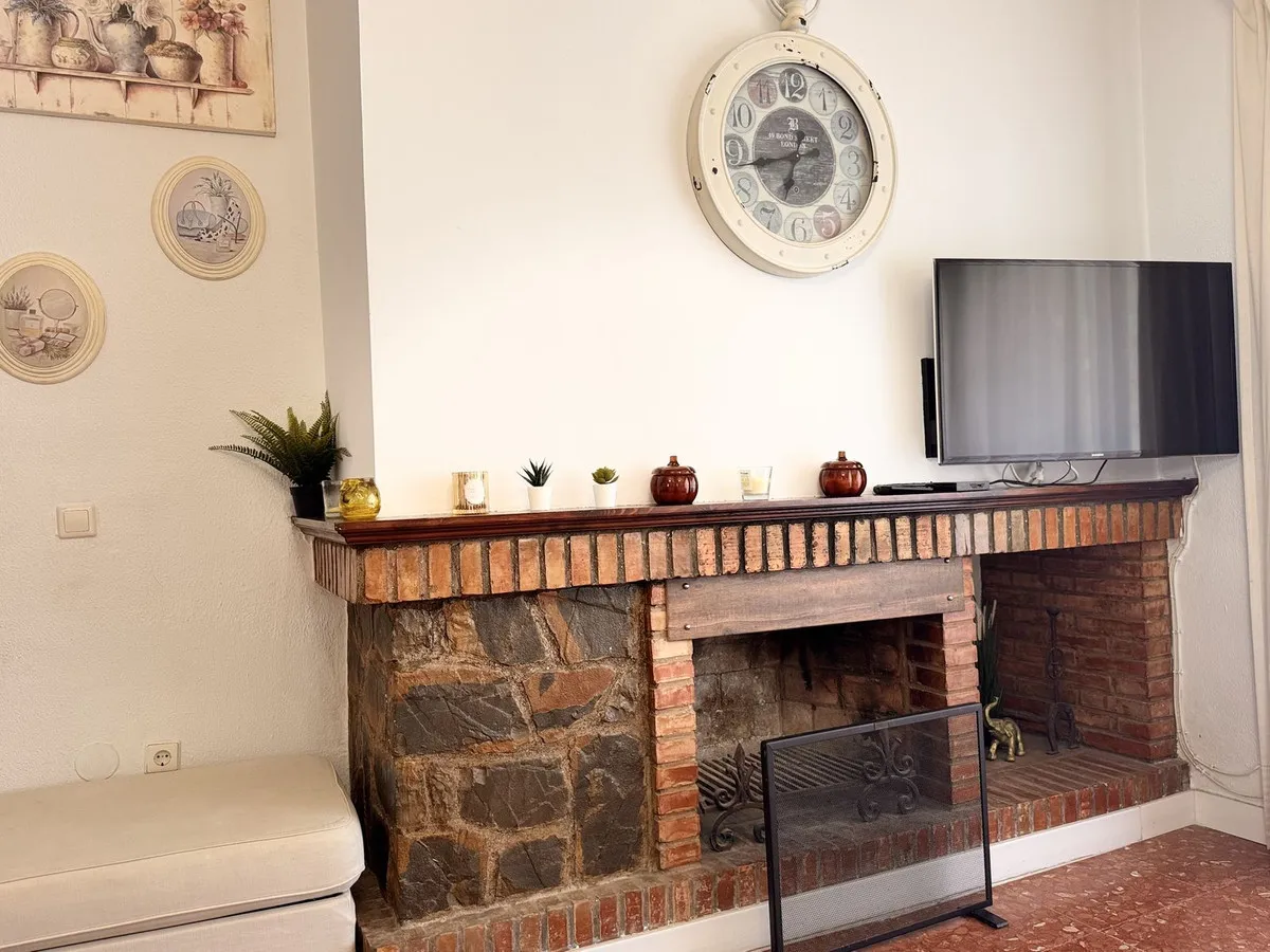 b5cae258-1cdf-4e5f-9a9b-40b45afb58ec