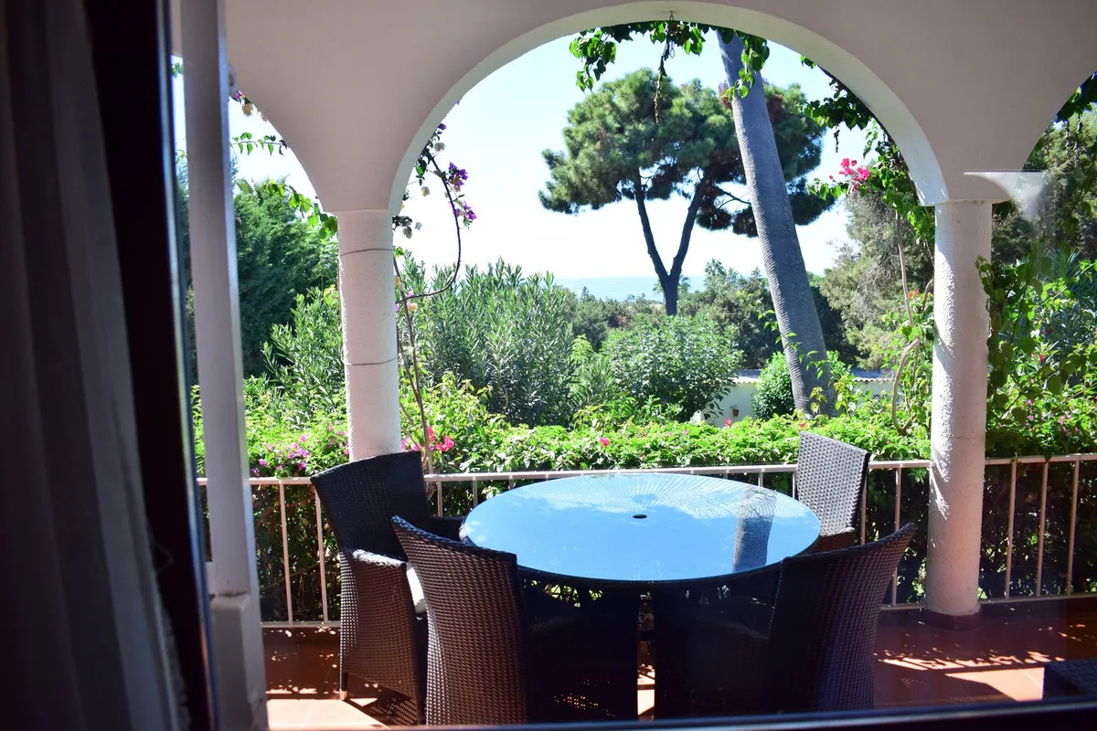 bd0d828a-ceb7-419f-b258-79cc5318c19d