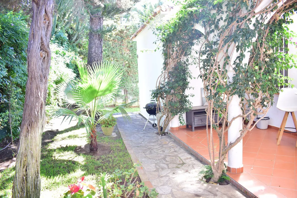 e006e509-d10d-4788-8465-0fcdd238c1ca