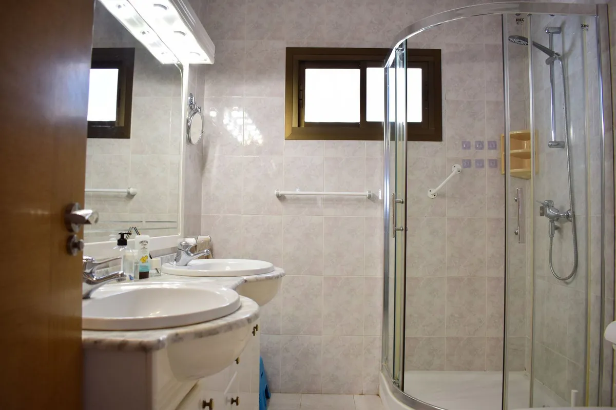 f7d0c0e2-3750-4e9e-96fb-6a5f3f1be040