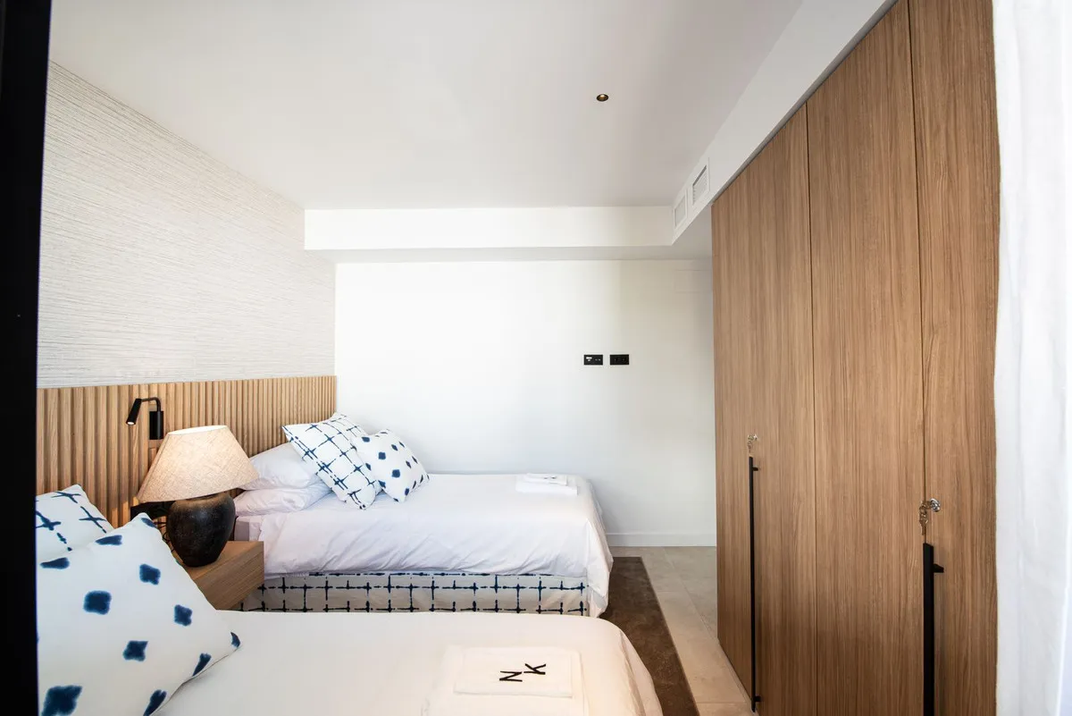 715f6e20-b725-4fb1-87b6-136ded857b1a