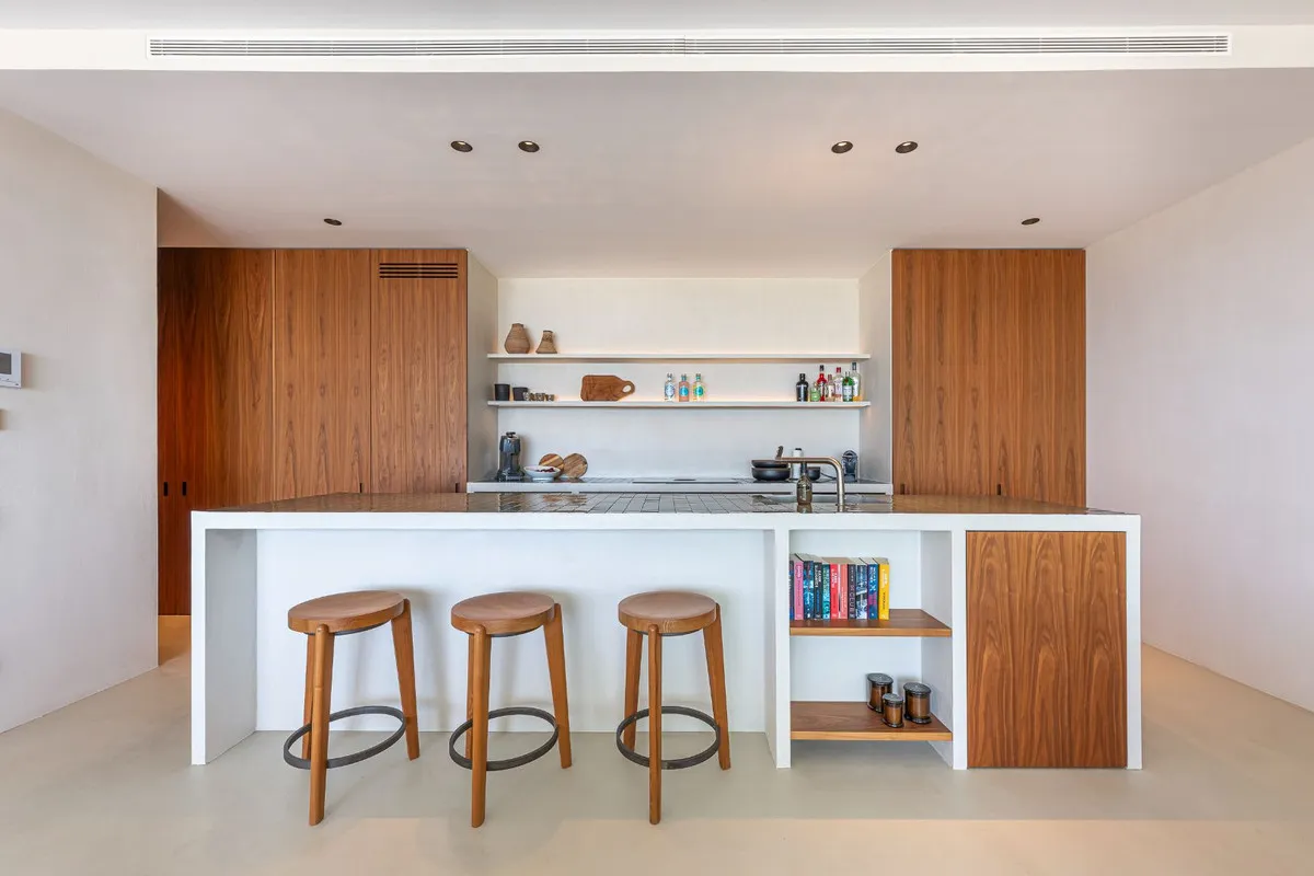 2583fe61-e5ab-4a27-a739-9d41e61fef67