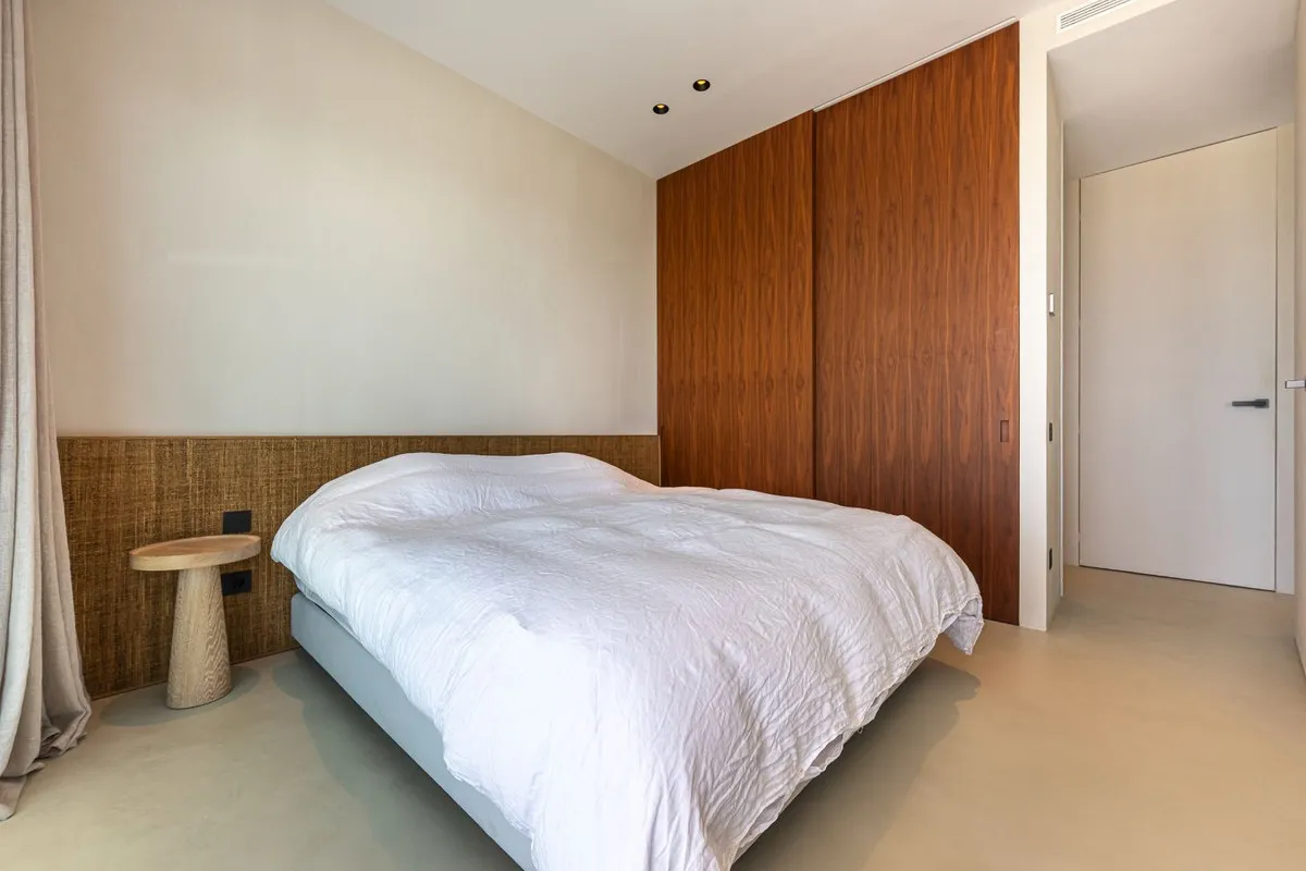 2a9808e5-1863-4fad-8c79-37a30bf8962f