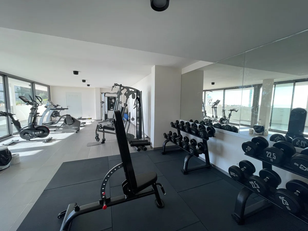 698c3ff6-474e-4ff2-afe5-48d119a88795