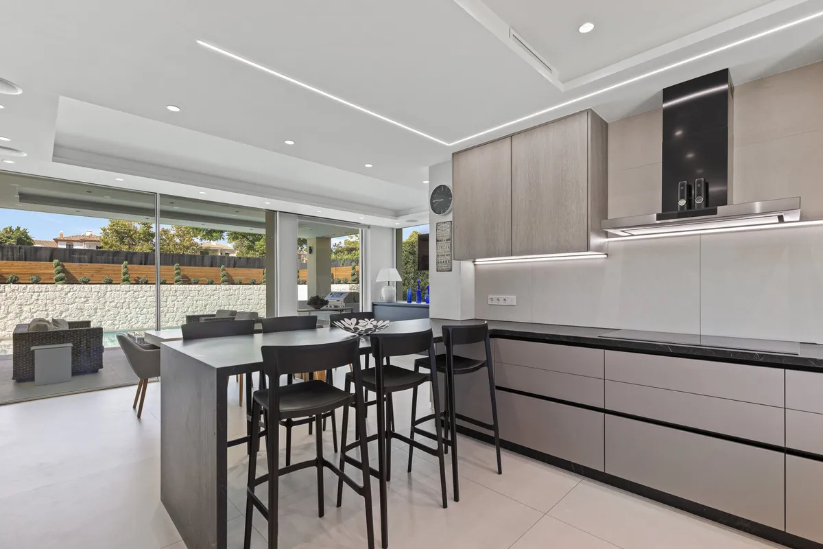 4cc75020-f0c0-4de0-bb86-ca93c4c2eed7