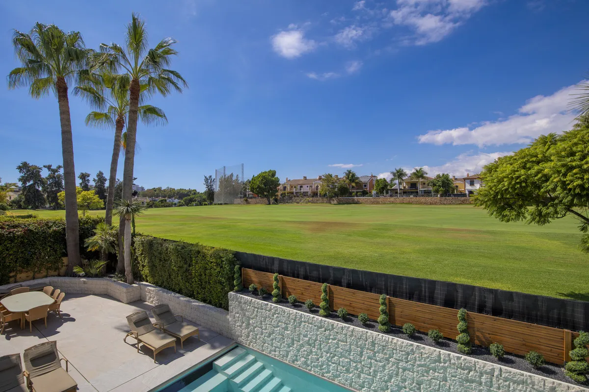 7f479cdb-84eb-4aa0-9bef-6683f3f58074