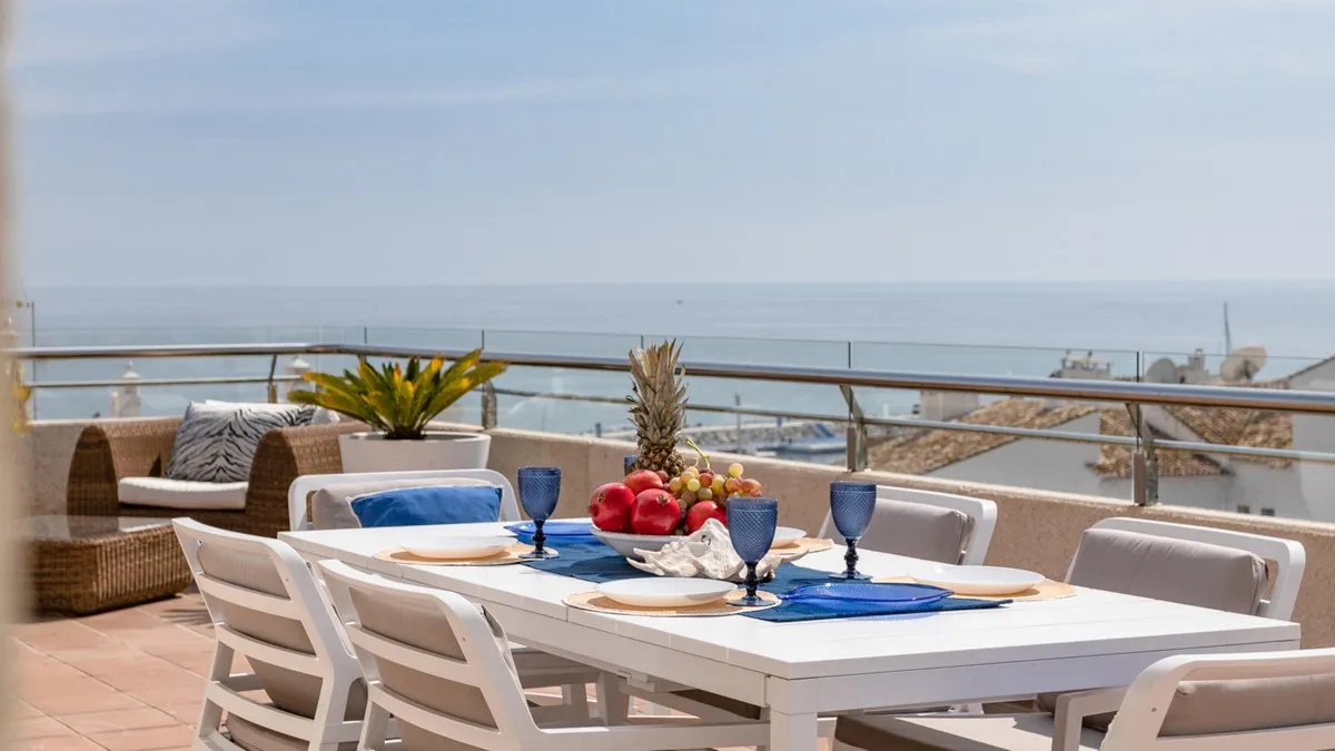 370c48cb-31b1-4fdb-a0b6-c943899b34d7