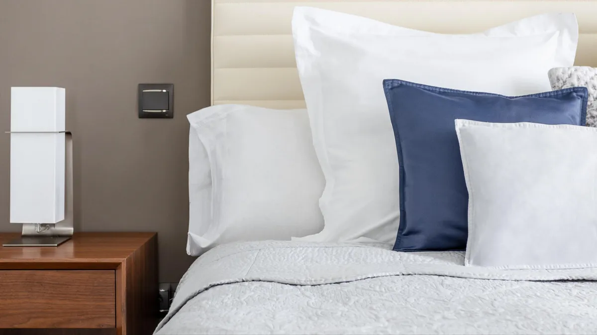 cf531424-04c2-47d5-b82e-acdfd16c9554