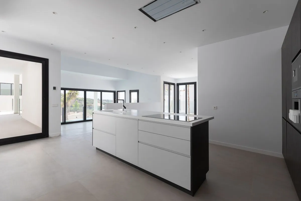 4f8f4708-9b9c-4337-8ec0-2a9e1300344b