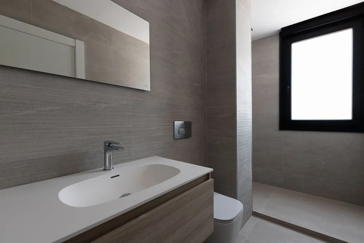 e63a3b75-a7f4-4ec5-866e-2e3e93a2d047