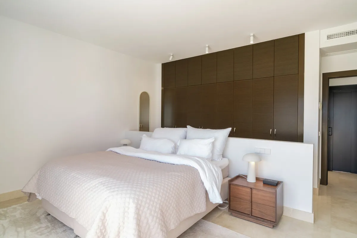 603d0956-b07b-4957-b341-250d1e63c61b