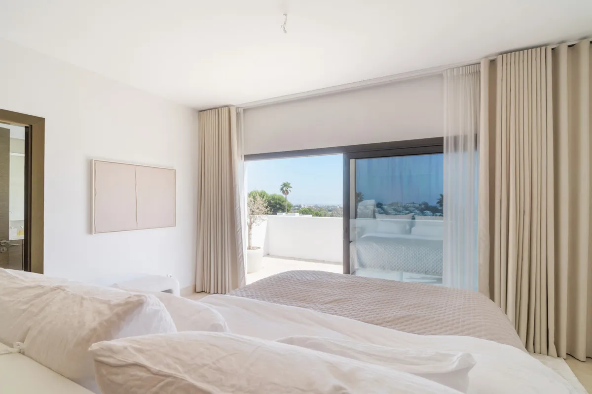 60506efc-a236-4fef-bcb5-8116847b5d13