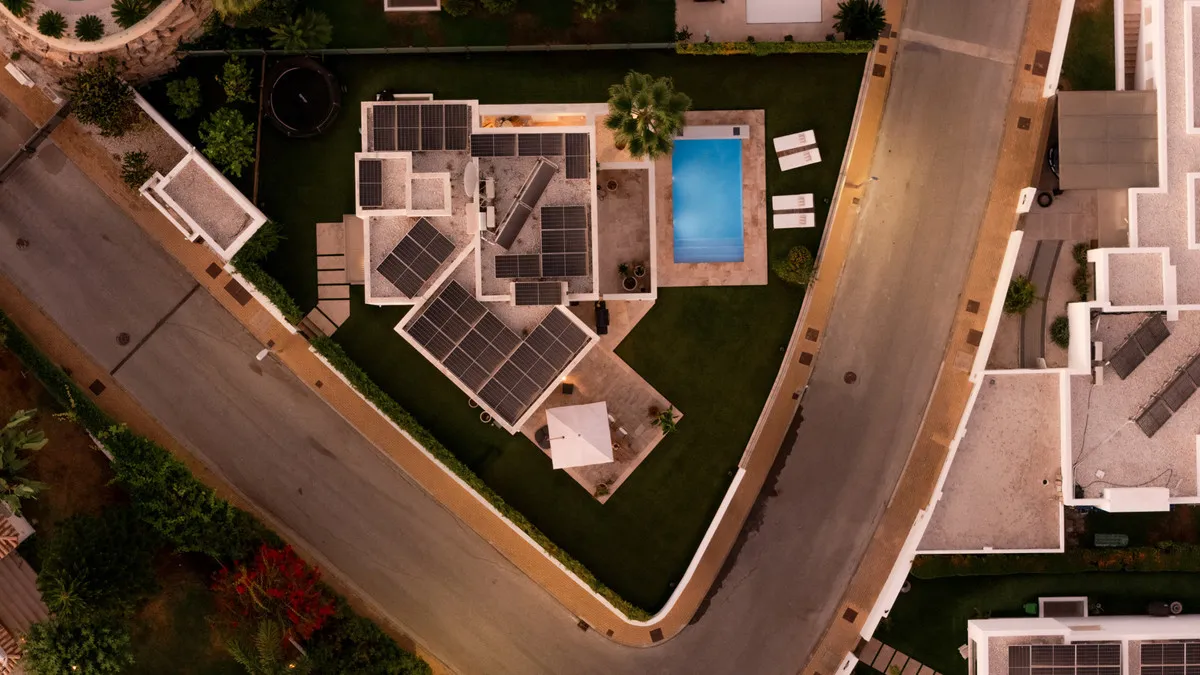 8abdcfa1-6ead-4717-b8c3-53680bd8f22e