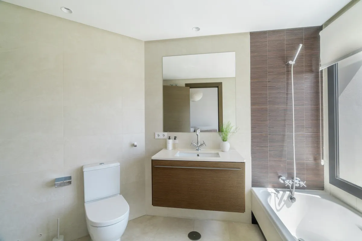 d426def9-b939-4b8e-b539-5e18caf42465