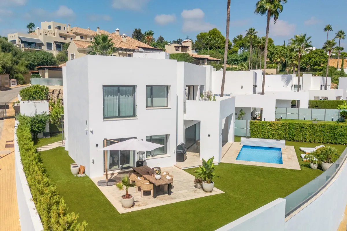 dc42c4d1-ad9a-4b7f-aa19-efdb7cfe0341