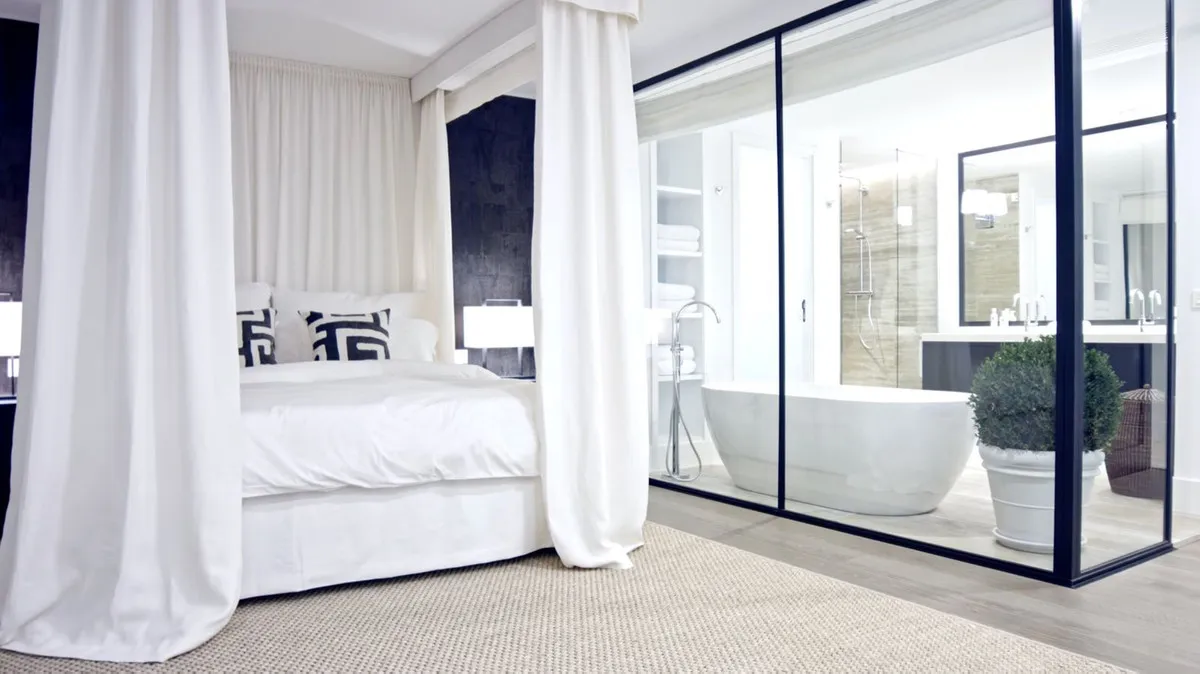 f0c5c7a0-6d06-41e0-8ef9-a30c654cdc9b