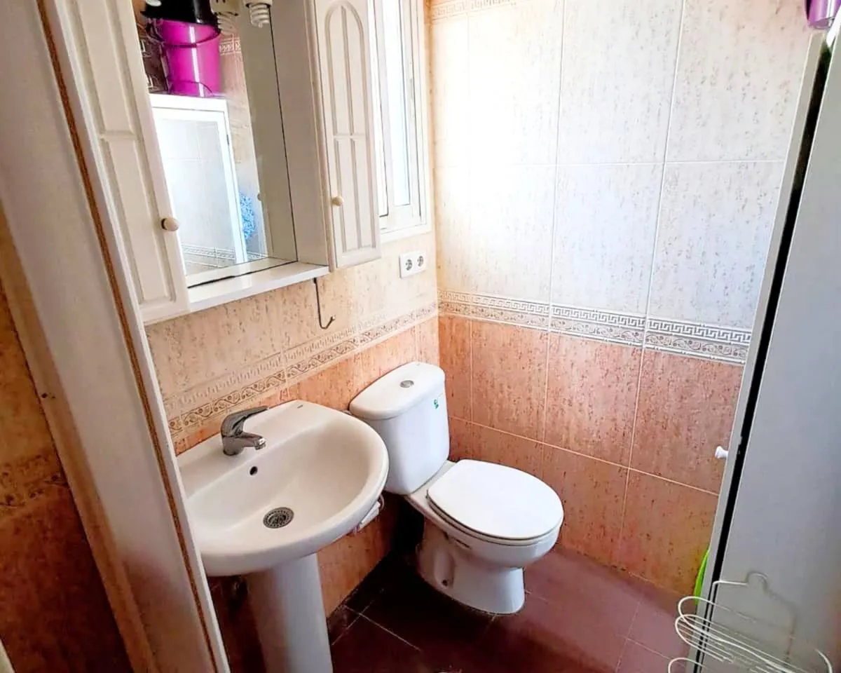 a1a8c937-ae23-46cd-a233-a30a644e15b8