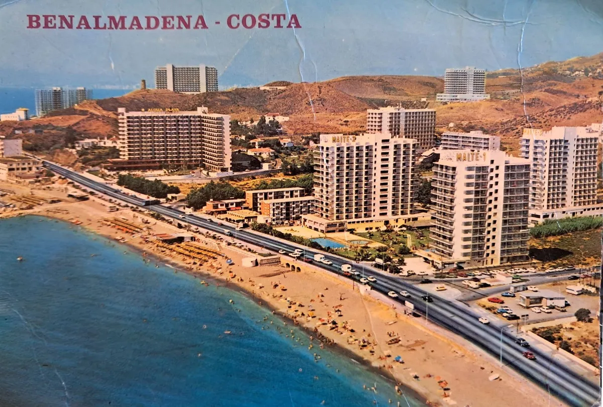 a1b2c8c9-990a-4d16-af53-46d758424a1b