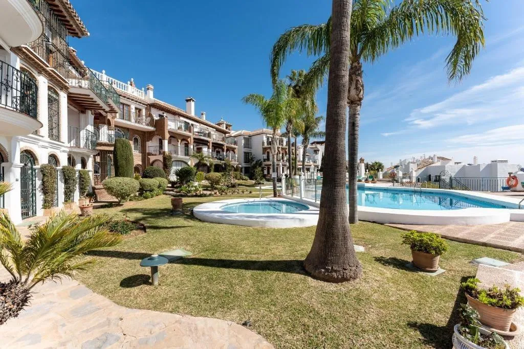 3ca5f90d-5e24-4d4c-90d6-b7933809e982