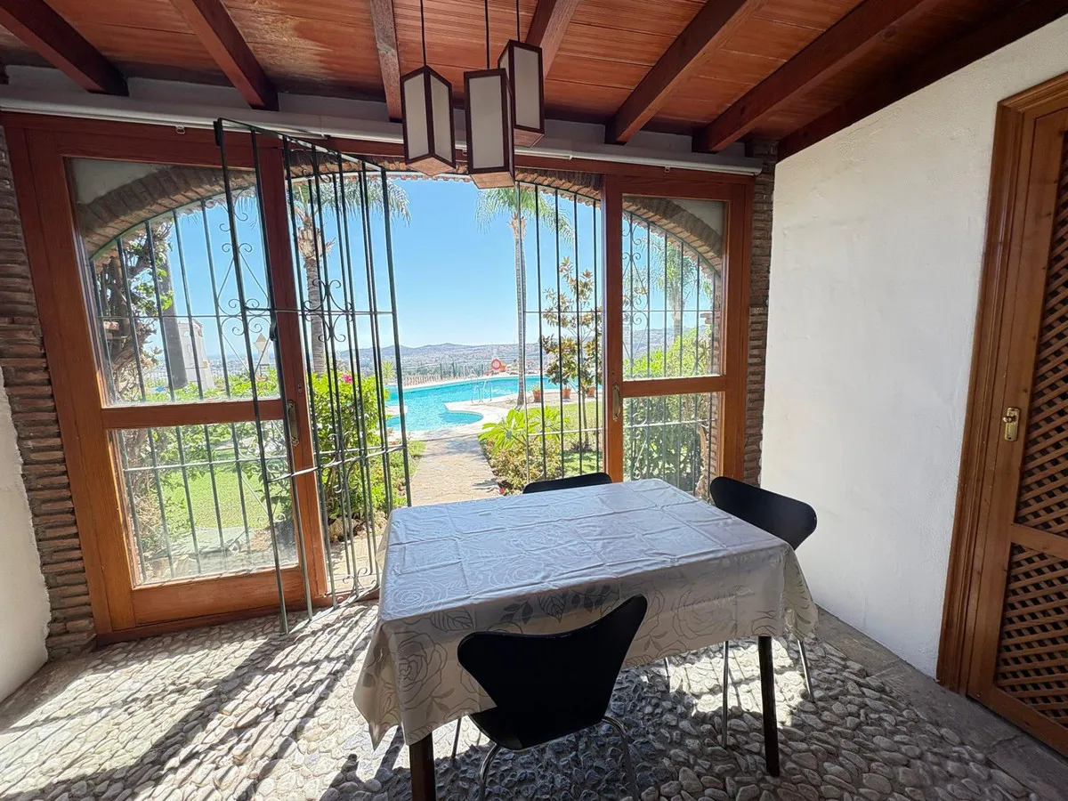 bf0937ad-1dd7-4ee3-bced-ea1d477a71b5