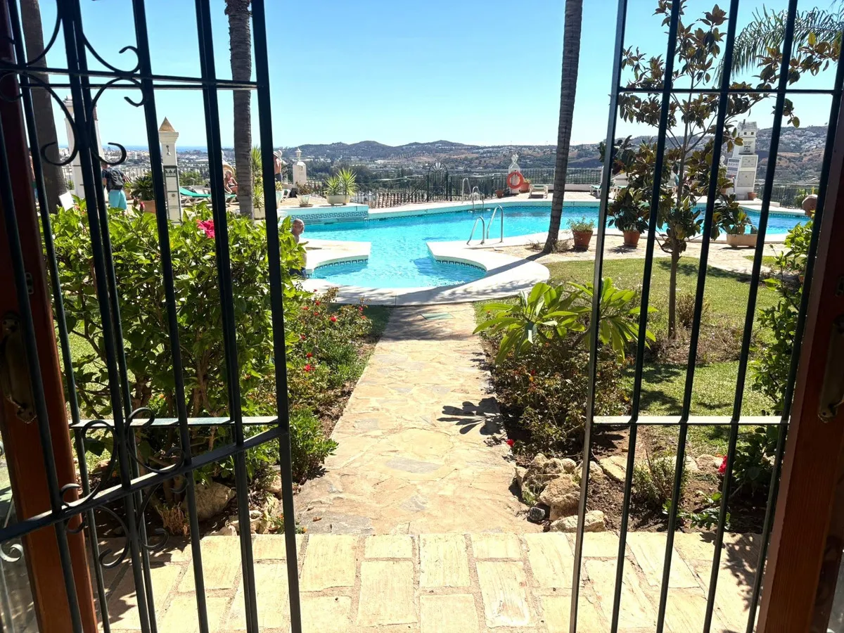 c9018dc4-edb6-4e32-a0de-f92a685927ec