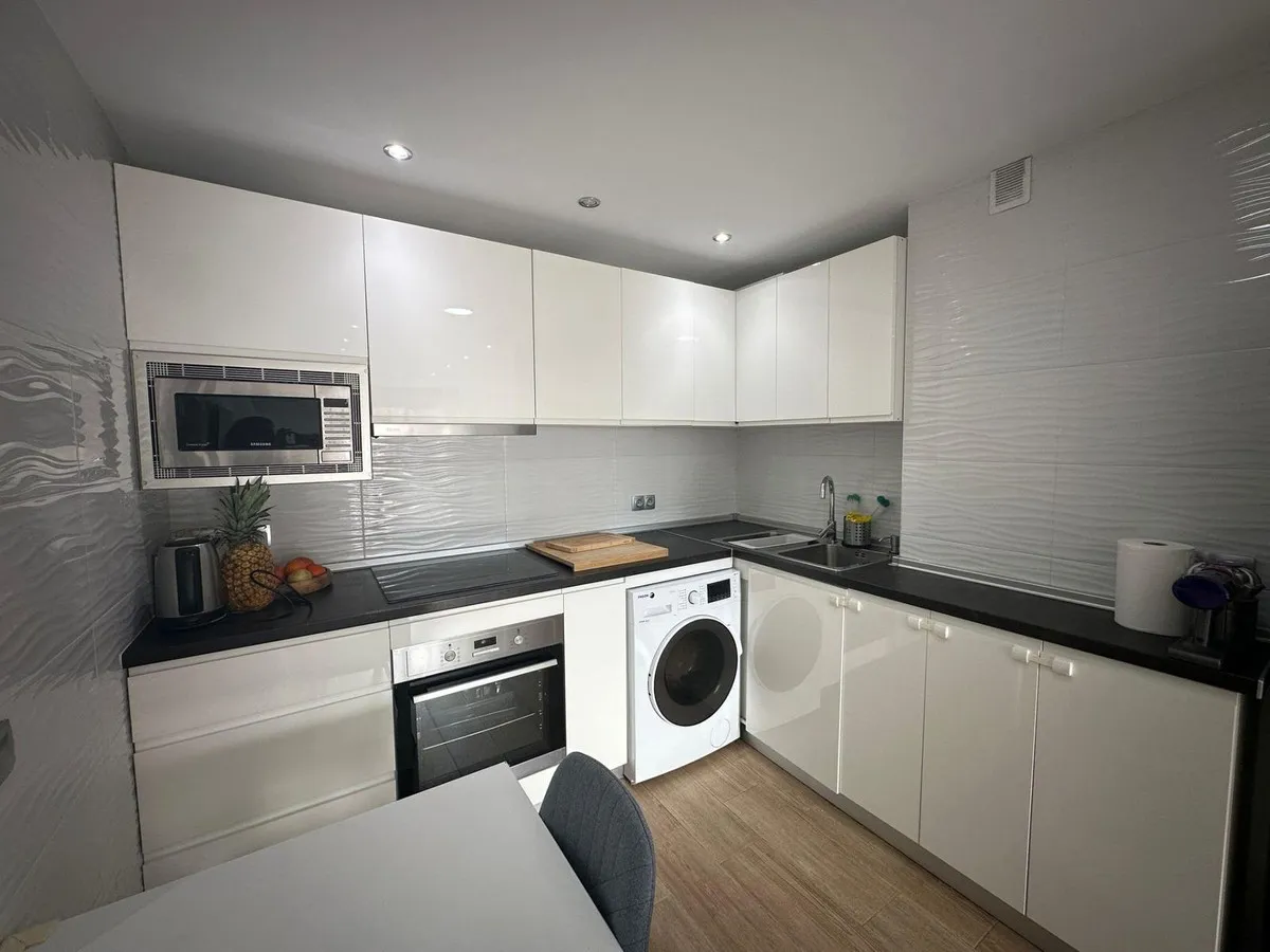 4079d962-0427-4fbd-b78b-ae3adba1fafa