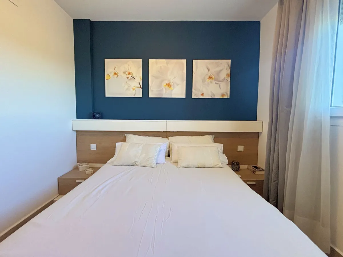 66873b98-4ce3-4d87-b2e0-fd2ee59d0f59