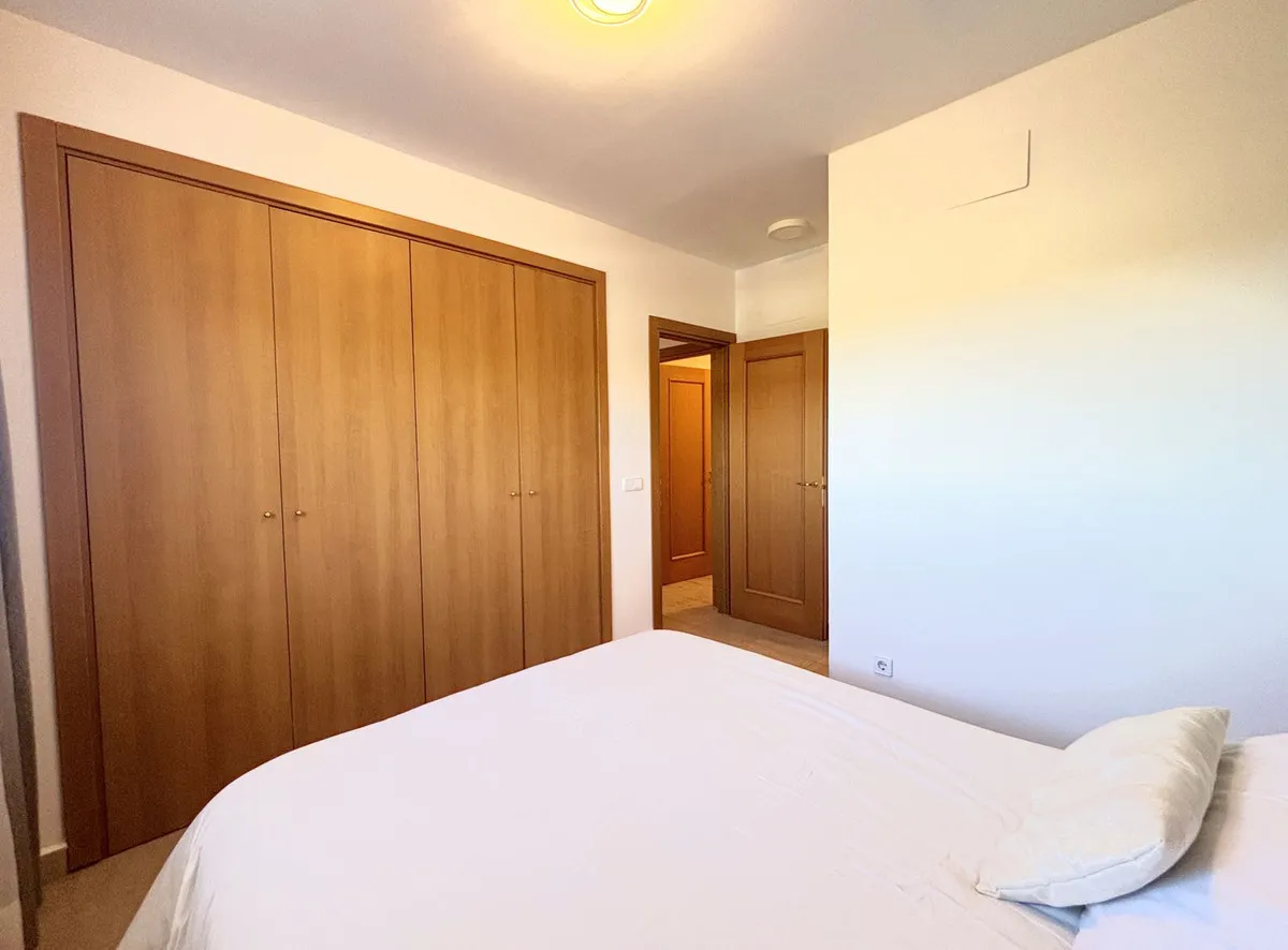 9b739a87-0950-48ee-90f7-9e8f441802ed