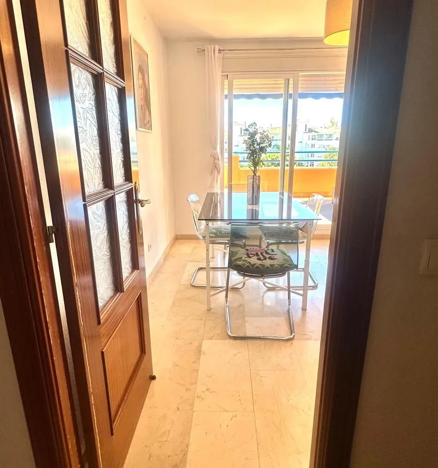 6c012ae9-4f70-4b12-a59a-af035854c33d