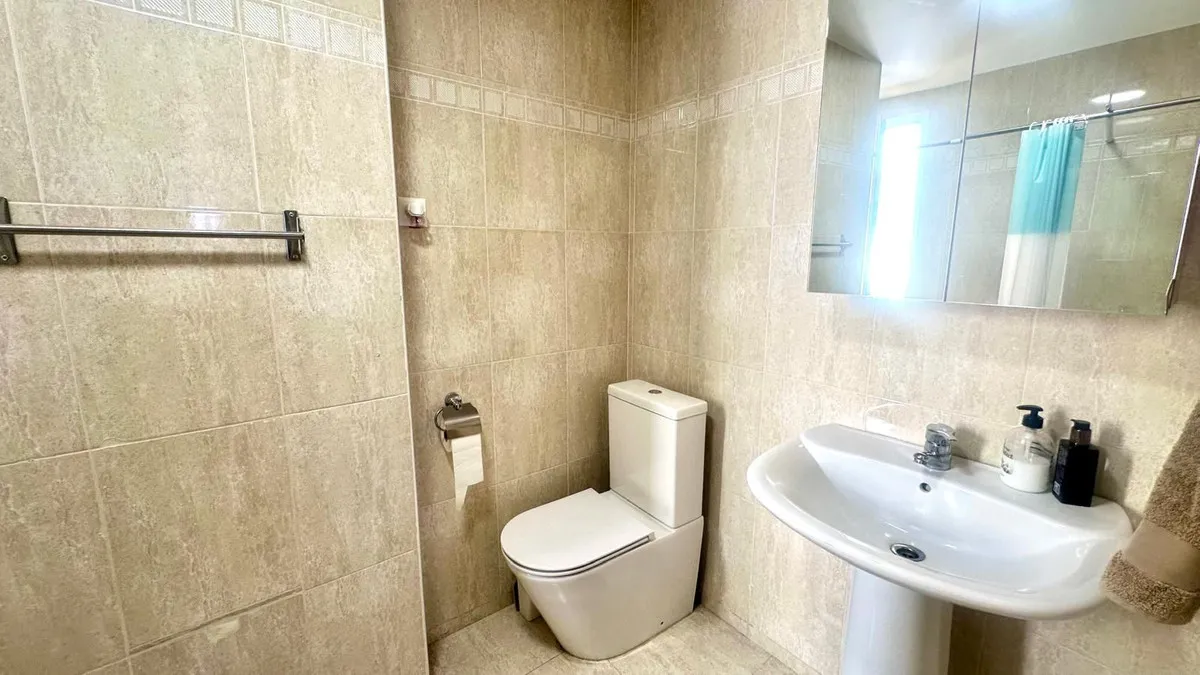 d62dc60e-0f26-42b8-af47-d284ae45d2e0