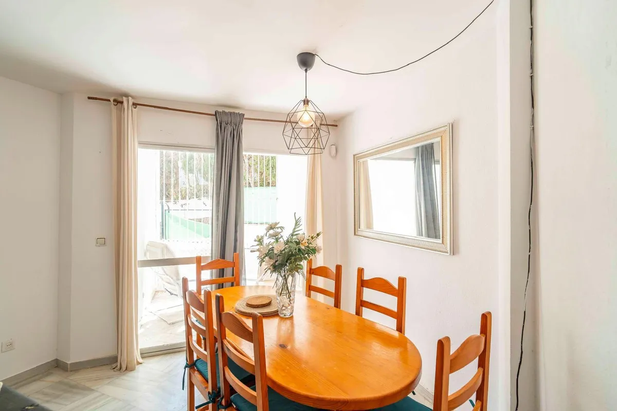 40417aae-8a1c-4eb0-9851-6e5d836c5827