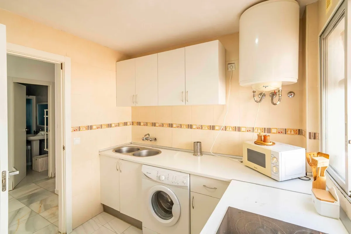 b8996d11-349f-49fd-af75-0cccde5b8e6c