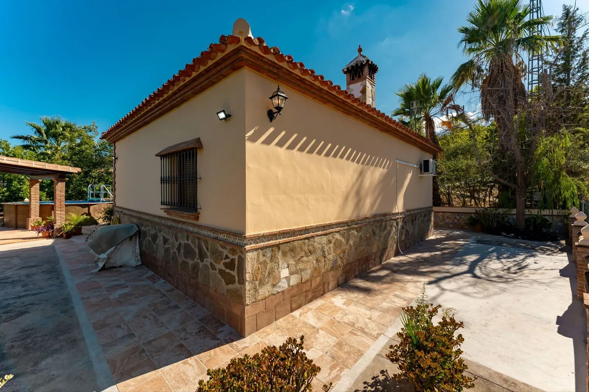 4dde80d1-8403-4ce2-877c-2626b93519bd