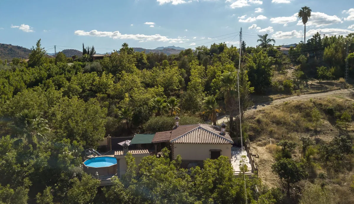 cfeb670c-6745-4fe5-8d4d-676914f2ea9e