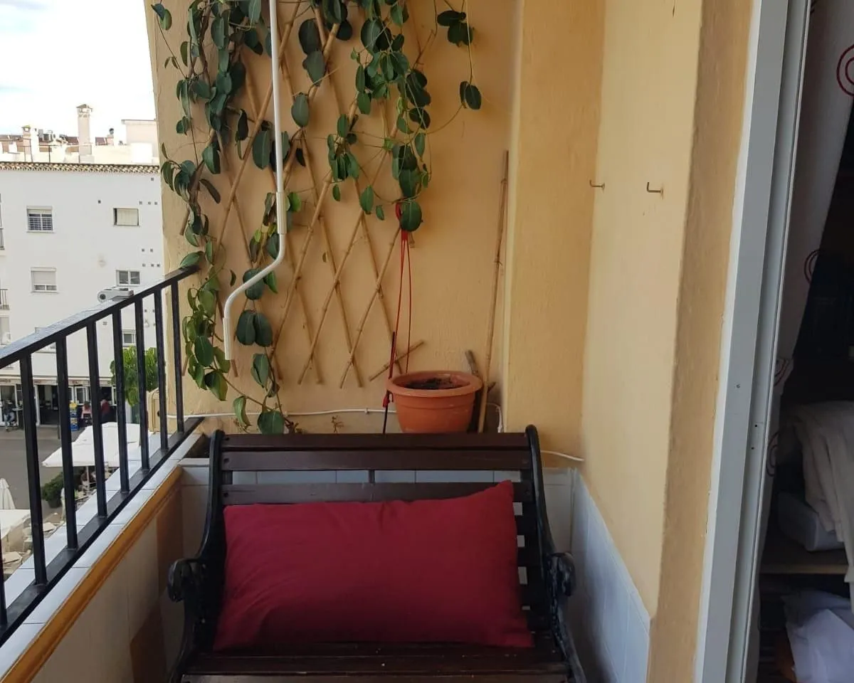 93dc124d-910f-46b8-a529-630c61573fc7