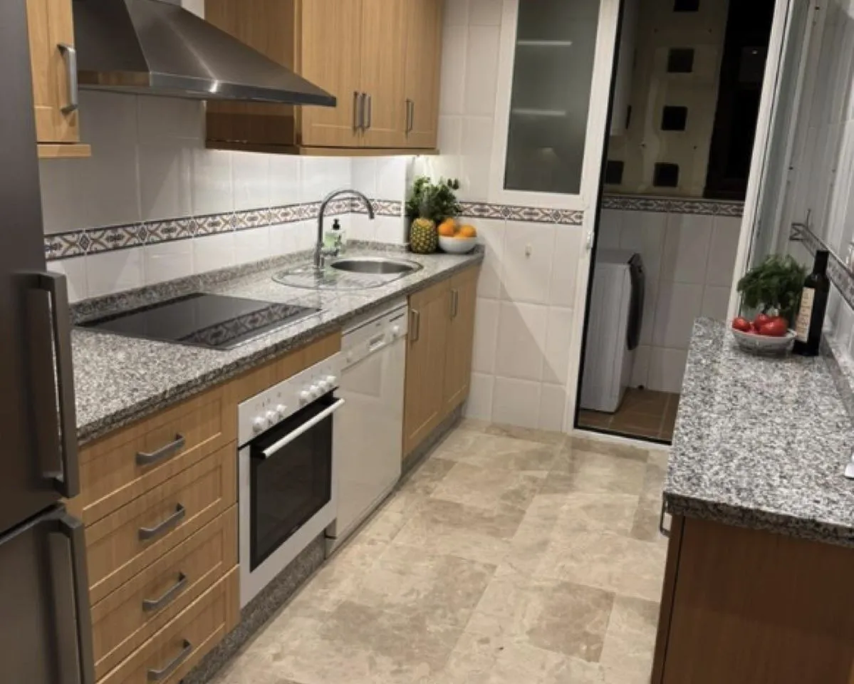 77e26a72-6061-4e9b-81ff-d3d03cbf721f