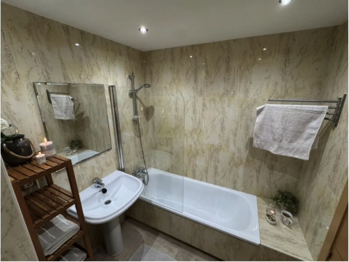 c4163b0a-8e97-4b50-8640-5e8d3c592102