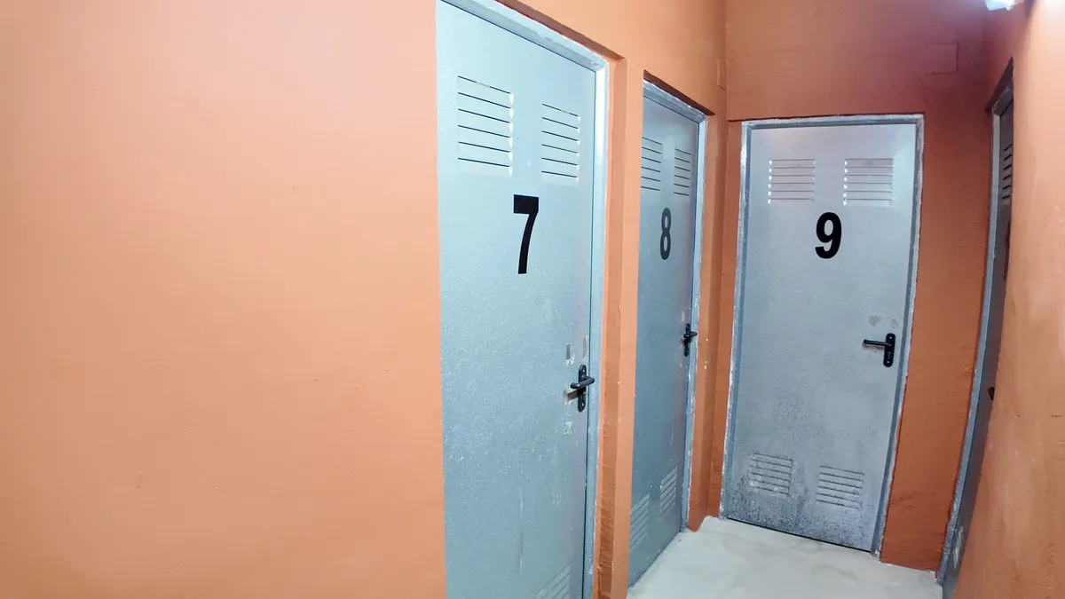 60b1422b-3e16-4556-b333-85906f2e91b4