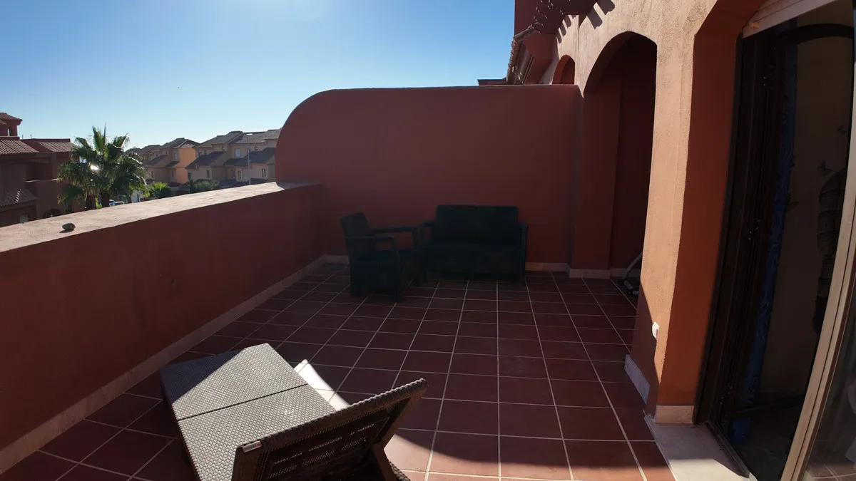 c8ba2737-c423-42f2-ab68-478a6d5eb076