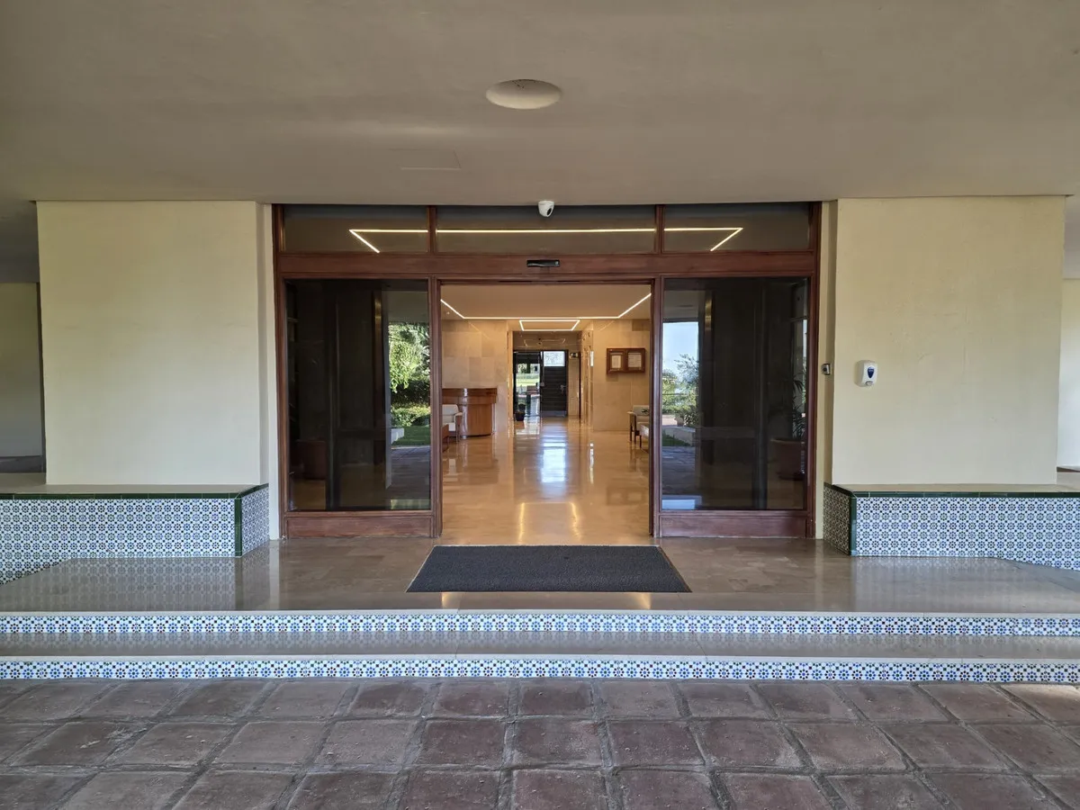 610eee62-eb87-411f-8c53-29b497bdc4d3