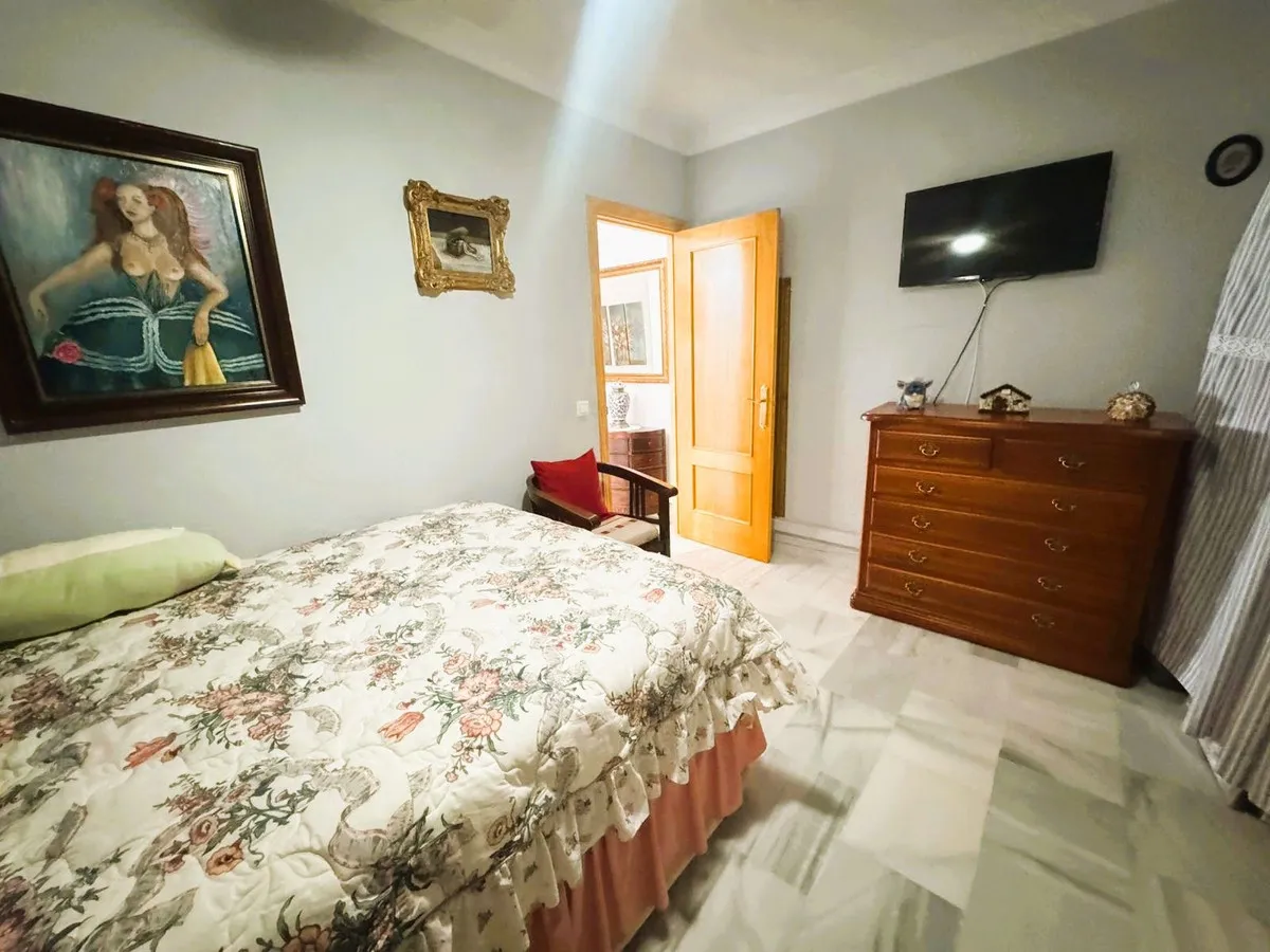 a51d0772-ea31-425d-9b85-dc6fc7d31fe7