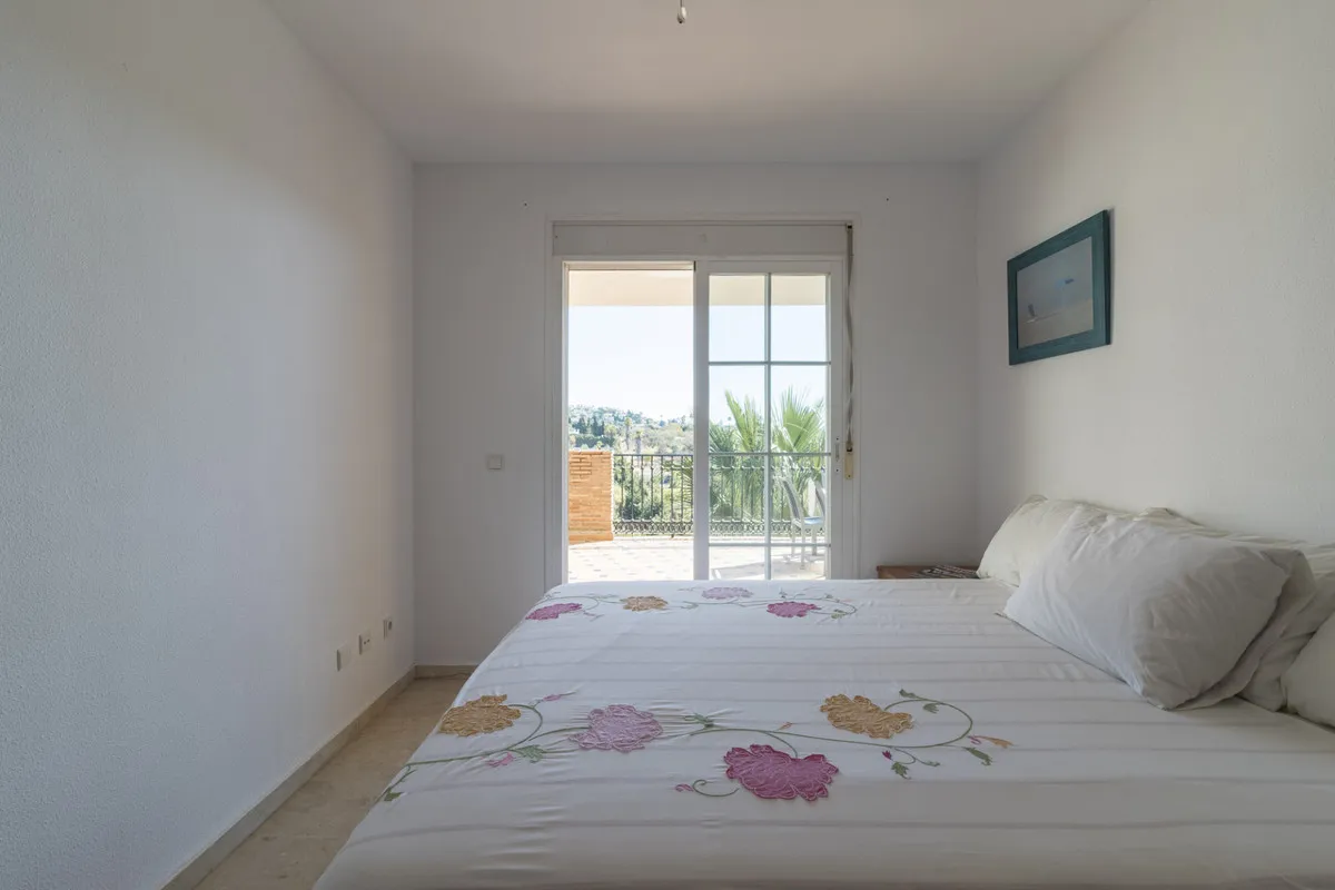 2c4eb9b0-712b-47a0-b756-02ea12e13e6b