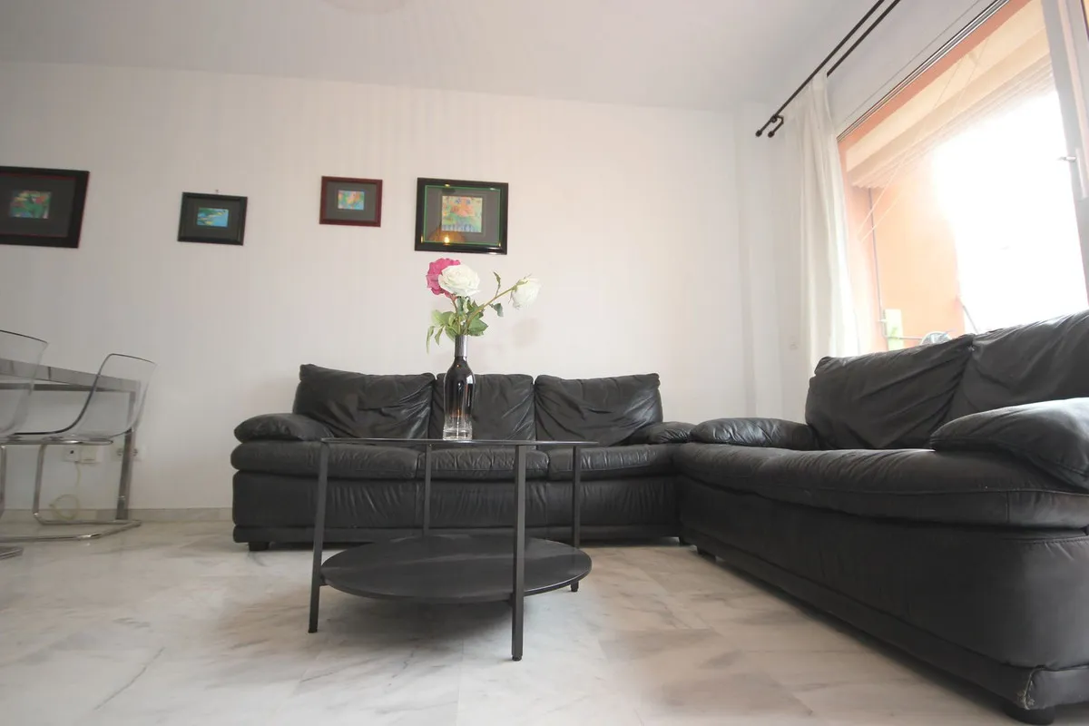 b68de98e-209f-445a-8b94-4f390394b99d