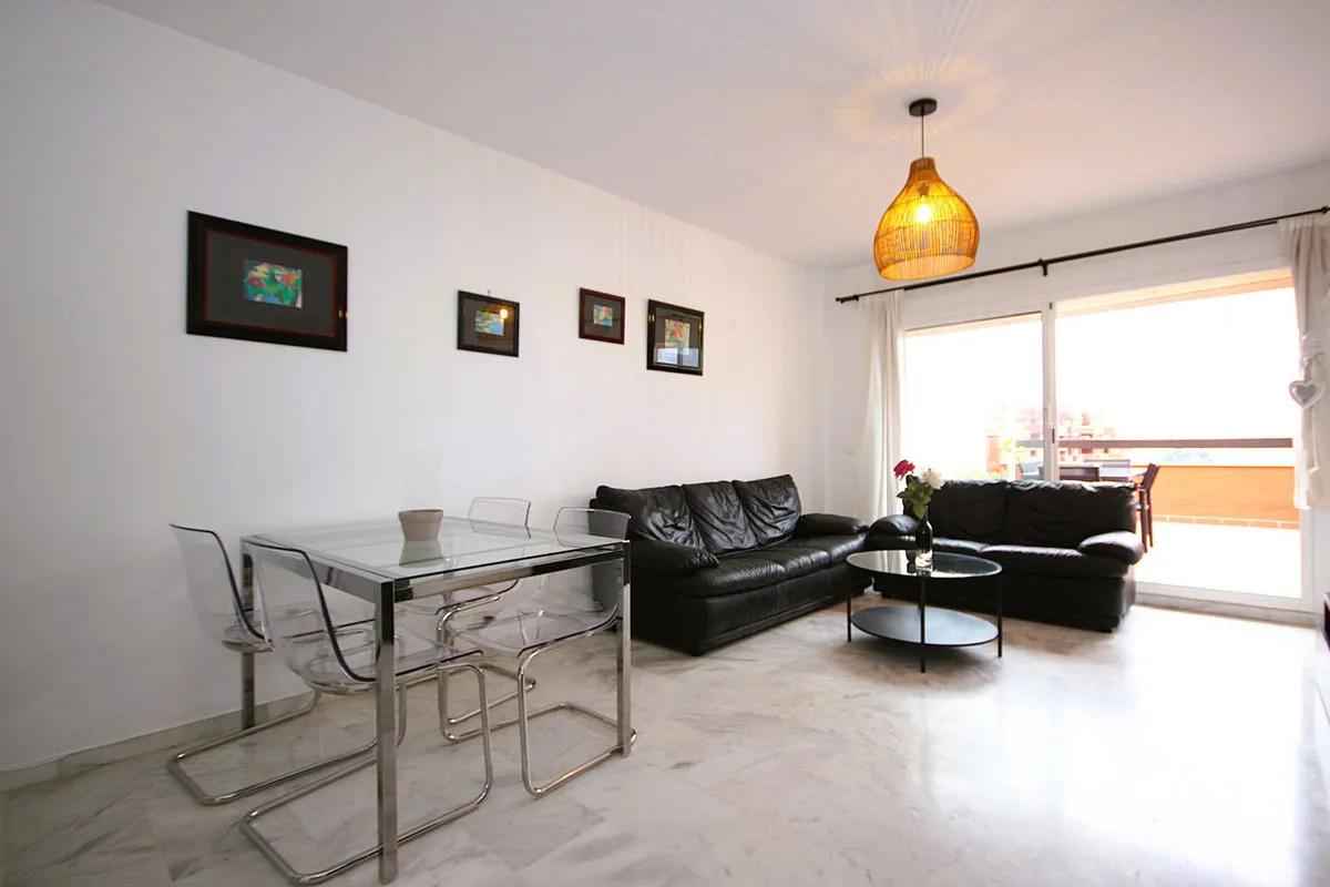 ffb45656-8724-4673-94af-17055b4a1dd7